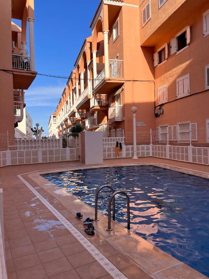 Apj Emperadores Apartment With Swimming Pool, 100 M From Beach La Mata لا ماتا المظهر الخارجي الصورة